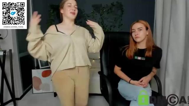 Image 8 of karolina_evanss Stream on Chaturbate on 21 months ago