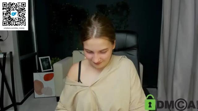 Thumbnail 3, karolina_evanss's Stream at Chaturbate, 21 months ago
