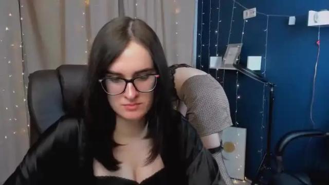 Image 11 of karolina_evanss Stream on Chaturbate on 21 months ago
