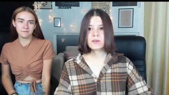 Image 7 of karolina_evanss Stream on Chaturbate on 21 months ago