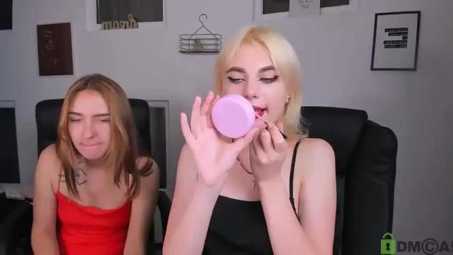 Image 12 of karolina_evanss Stream on Chaturbate on 20 months ago