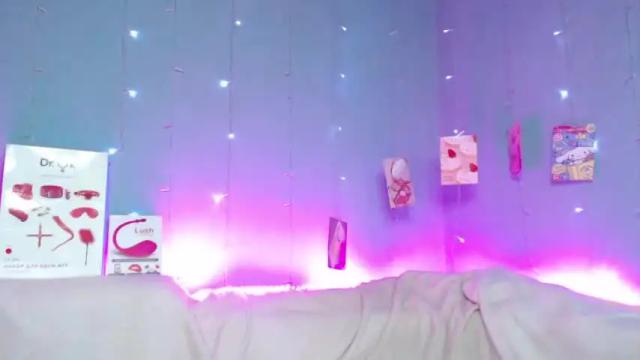 Image 7 of karolina_hottie_ Stream on Chaturbate on 14 months ago