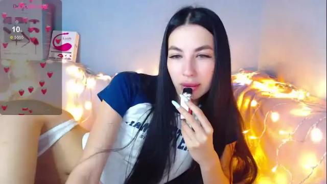 Image 3 of karolina_hottie_ Stream on Chaturbate on 1 month ago