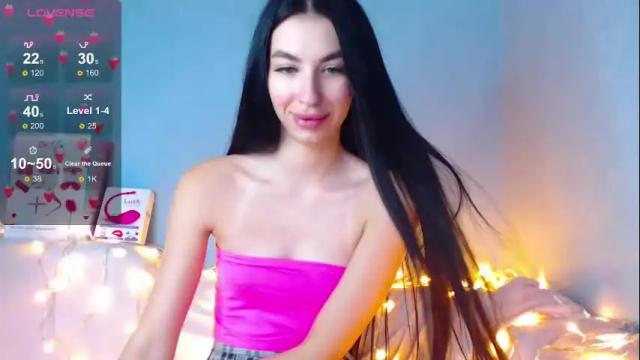 Image 6 of karolina_hottie_ Stream on Chaturbate on 1 month ago