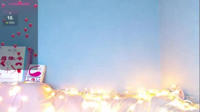 Image 3 of karolina_hottie_ Stream on Chaturbate on 1 month ago