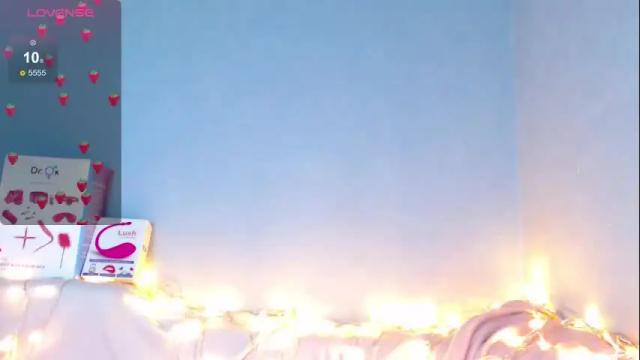 Image 11 of karolina_hottie_ Stream on Chaturbate on 12 days ago