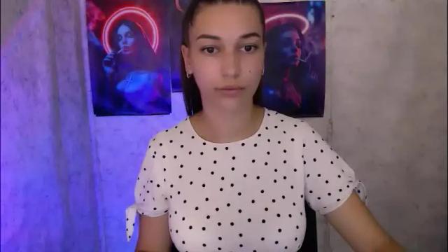 Image 10 of karolinamex_ Stream on Chaturbate on 1 month ago