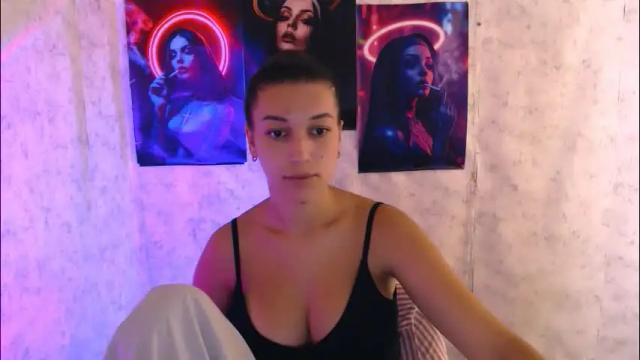 Image 8 of karolinamex_ Stream on Chaturbate on 1 month ago
