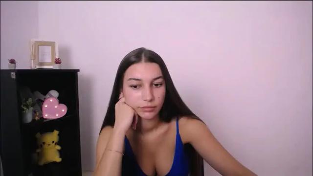 Image 12 of karolinamex_ Stream on Chaturbate on 12 days ago