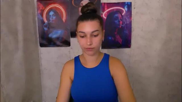Image 2 of karolinamex_ Stream on Chaturbate on 1 month ago