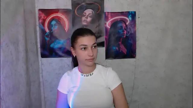 Image 2 of karolinamex_ Stream on Chaturbate on 1 month ago