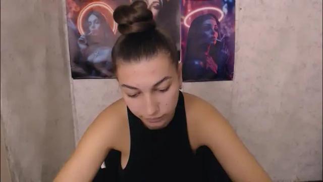 Image 3 of karolinamex_ Stream on Chaturbate on 1 month ago