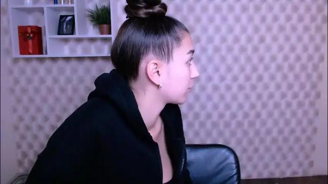 Image 3 of karolinamex_ Stream on Chaturbate on 1 month ago