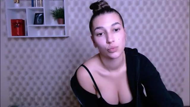 Thumbnail 3, karolinamex_'s Stream at Chaturbate, 29 days ago