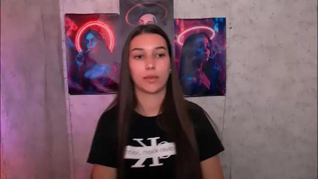 Image 4 of karolinamex_ Stream on Chaturbate on 8 days ago