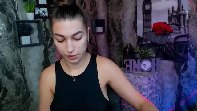 Image 4 of karolinamex_ Stream on Chaturbate on 3 days ago