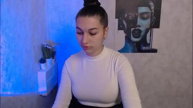 Image 2 of karolinamex_ Stream on Chaturbate on 1 month ago