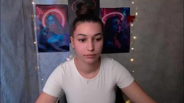 Image 2 of karolinamex_ Stream on Chaturbate on 1 month ago
