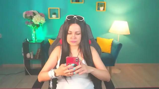 Thumbnail 1, karolinarobinson's Stream at Chaturbate, 13 months ago