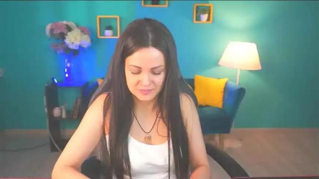 Image 6 of karolinarobinson Stream on Chaturbate on 13 months ago