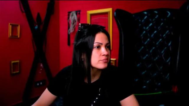 Image 4 of karolinarobinson Stream on Chaturbate on 1 month ago