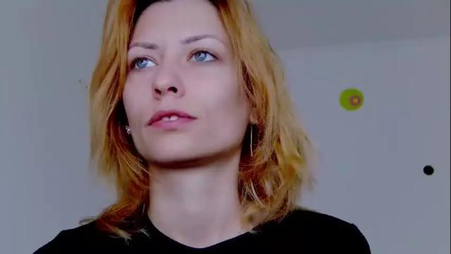 Image 7 of karoline121 Stream on Chaturbate on 1 month ago