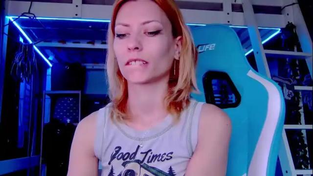 Image 12 of karoline121 Stream on Chaturbate on 1 month ago