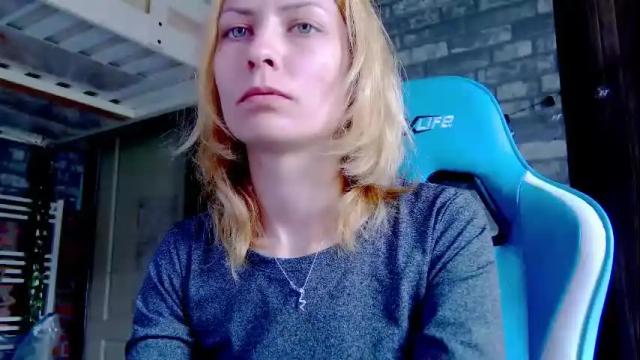 Image 4 of karoline121 Stream on Chaturbate on 29 days ago