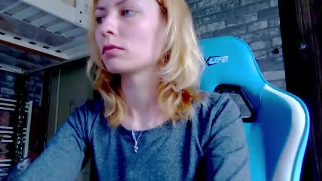Image 6 of karoline121 Stream on Chaturbate on 29 days ago
