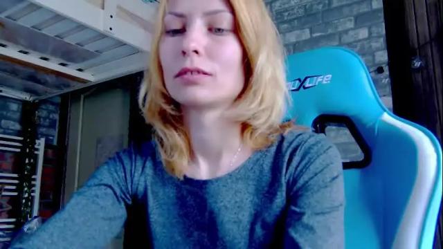 Image 8 of karoline121 Stream on Chaturbate on 29 days ago