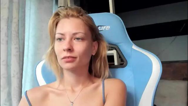 Thumbnail 2, karoline121's Stream at Chaturbate, 1 month ago