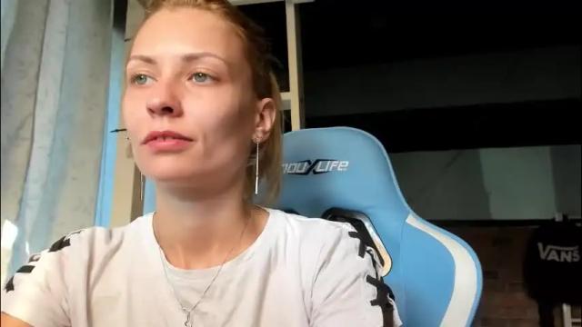 Thumbnail 2, karoline121's Stream at Chaturbate, 1 month ago