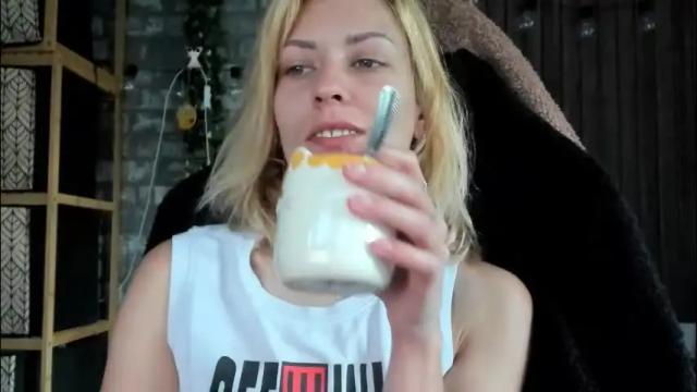 Thumbnail 3, karoline121's Stream at Chaturbate, 1 month ago