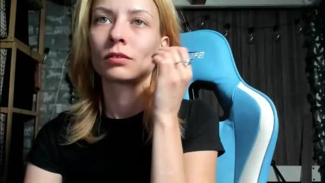 Thumbnail 1, karoline121's Stream at Chaturbate, 1 month ago
