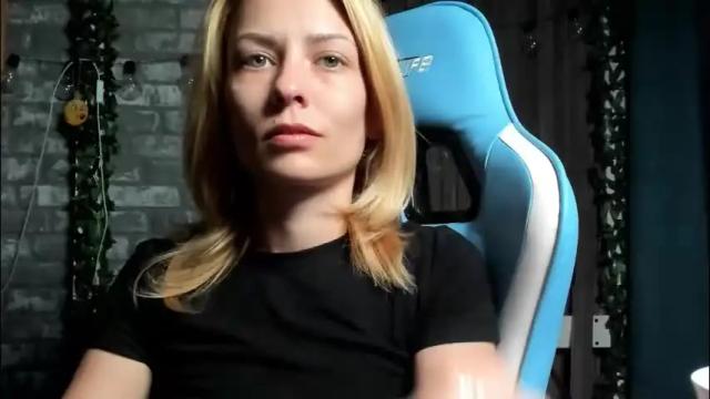 Thumbnail 2, karoline121's Stream at Chaturbate, 1 month ago