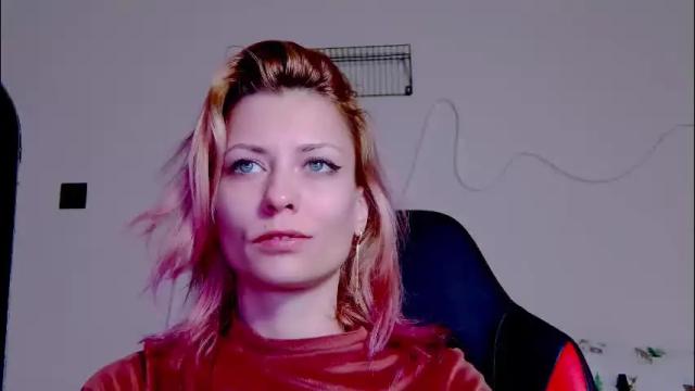 Image 7 of karoline121 Stream on Chaturbate on 1 month ago