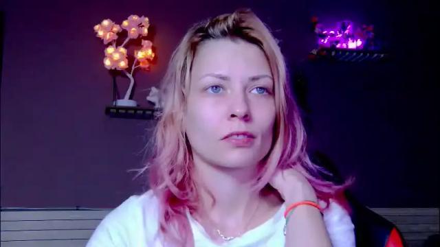 Thumbnail 1, karoline121's Stream at Chaturbate, 1 month ago