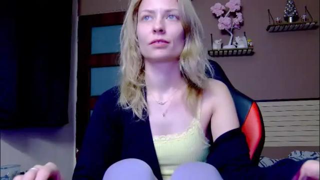 Thumbnail 3, karoline121's Stream at Chaturbate, 19 days ago