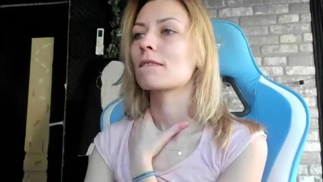 Thumbnail 3, karoline121's Stream at Chaturbate, 15 hours ago