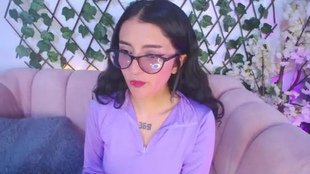 Image 11 of karoline_jones1 Stream on Chaturbate on 19 months ago