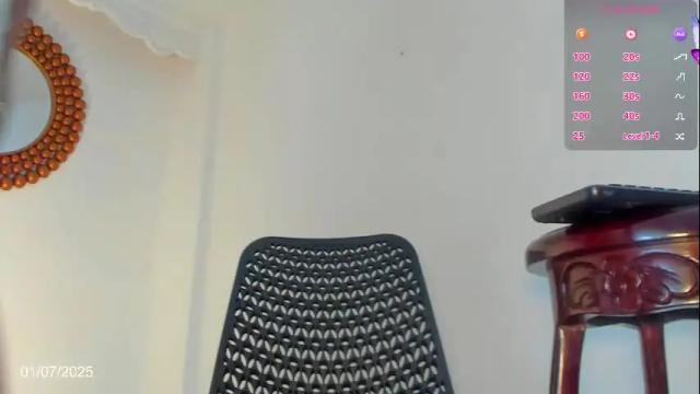 Image 10 of karoline_marin Stream on Chaturbate on 4 months ago