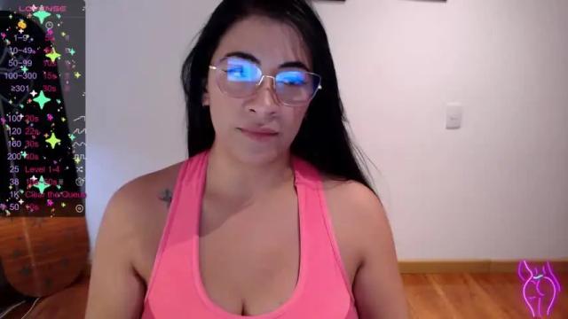 Image 2 of karoll_gh Stream on Chaturbate on 16 months ago