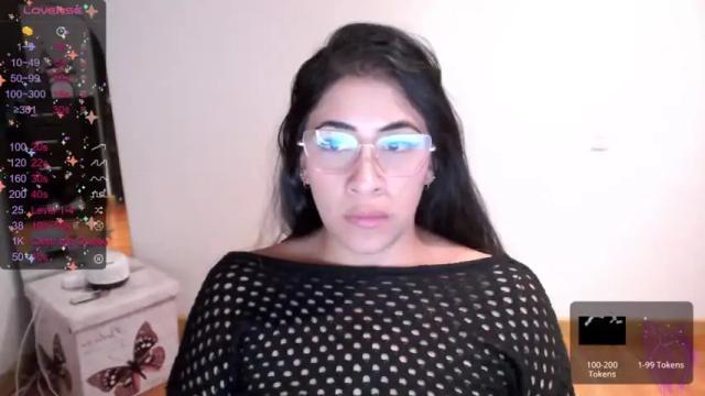 Thumbnail 2, karoll_gh's Stream at Chaturbate, 16 months ago