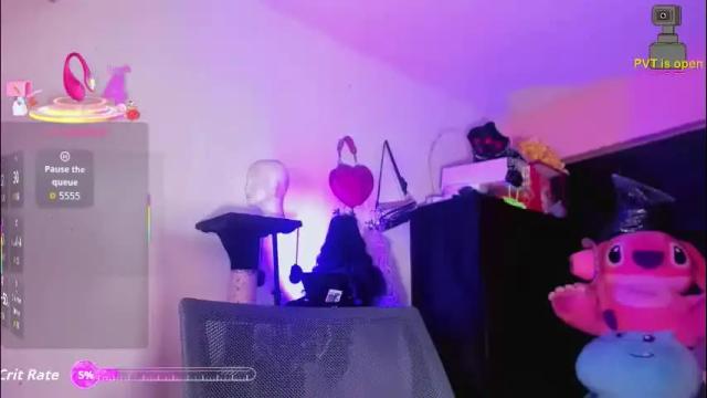 Image 6 of karoll_scoott Stream on Chaturbate on 2 months ago