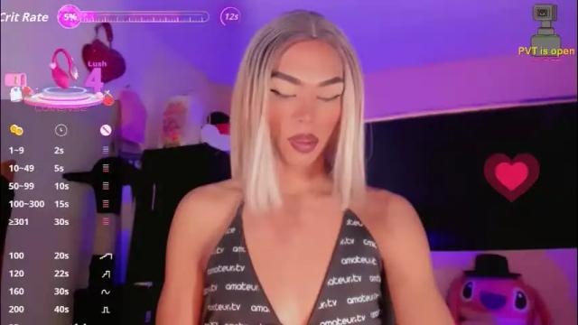 Image 11 of karoll_scoott Stream on Chaturbate on 1 month ago