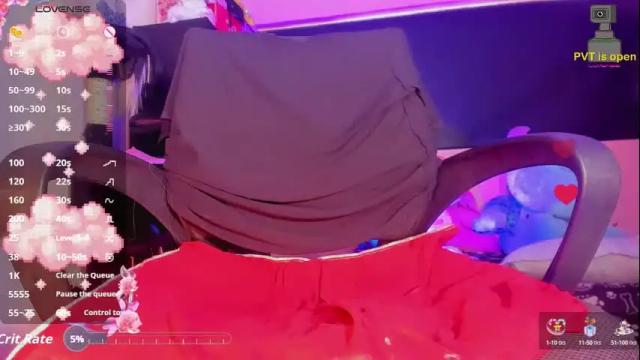 Image 7 of karoll_scoott Stream on Chaturbate on 24 days ago