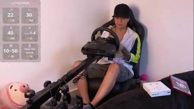Image 12 of karollhorny Stream on Chaturbate on 1 month ago
