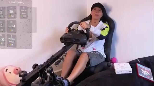 Image 2 of karollhorny Stream on Chaturbate on 1 month ago