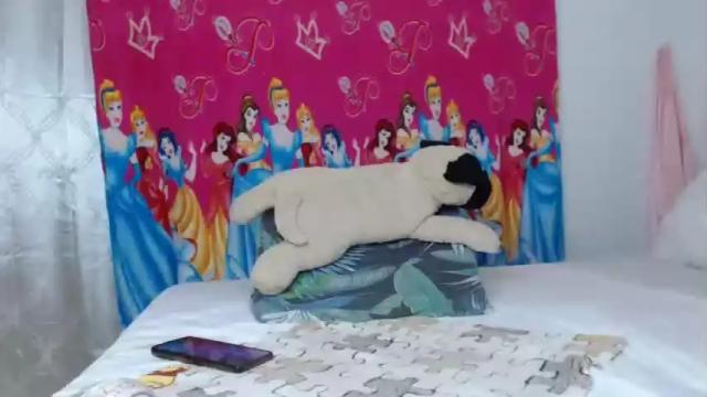 Image 3 of karollkane Stream on Chaturbate on 17 months ago