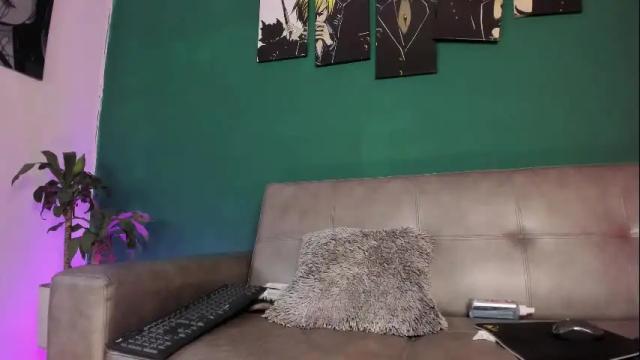 Image 2 of karolsweet_ Stream on Chaturbate on 1 month ago
